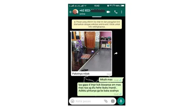 Obrolan Lucu Kurir Dengan Pelanggan Ini Bikin Senyum-Senyum