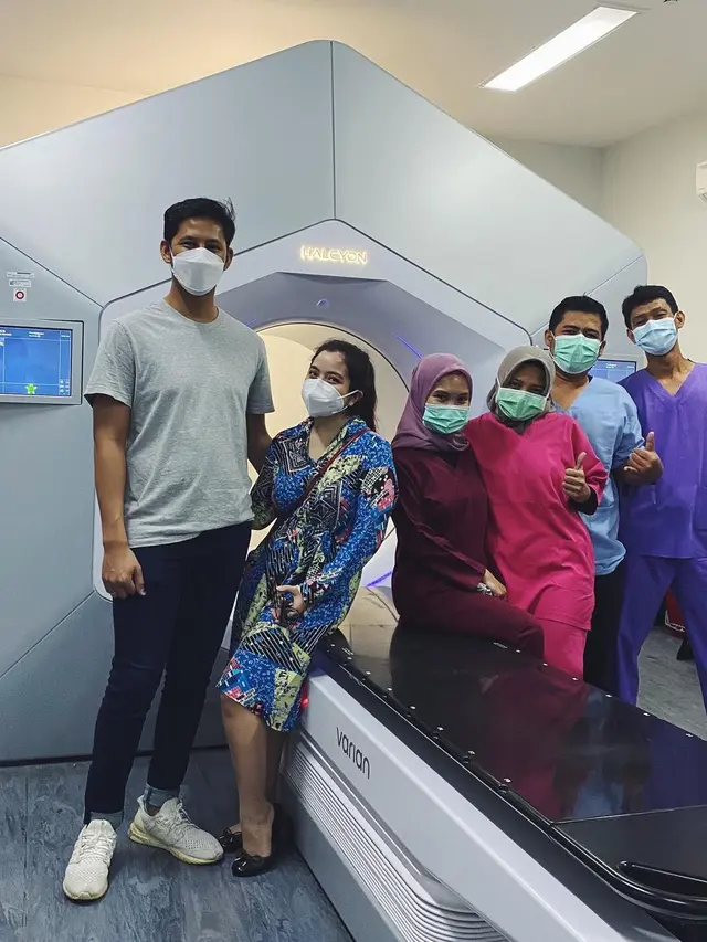8 Potret Tasya Kamila Temani Suami saat Pengobatan, Dinyatakan Sembuh dari Kanker