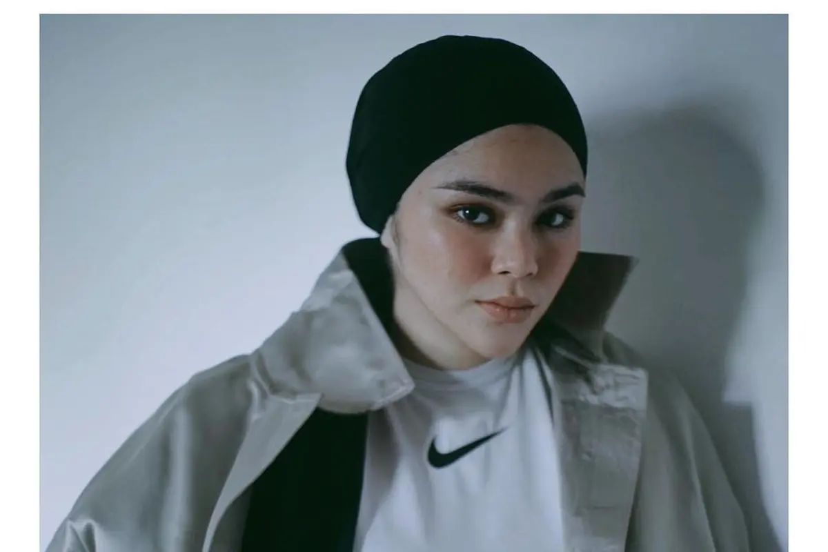 10 Gaya Hijab Turban ala Seleb, Lesti Kejora hingga Olla Ramlan