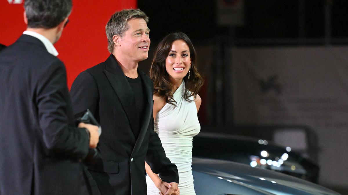 Brad Pitt Gandeng Ines de Ramon di Karpet Merah Venice Film Festival 2024, Angelina Jolie Pilih Tampil Solo Berita Viral Hari Ini Rabu 18 September 2024