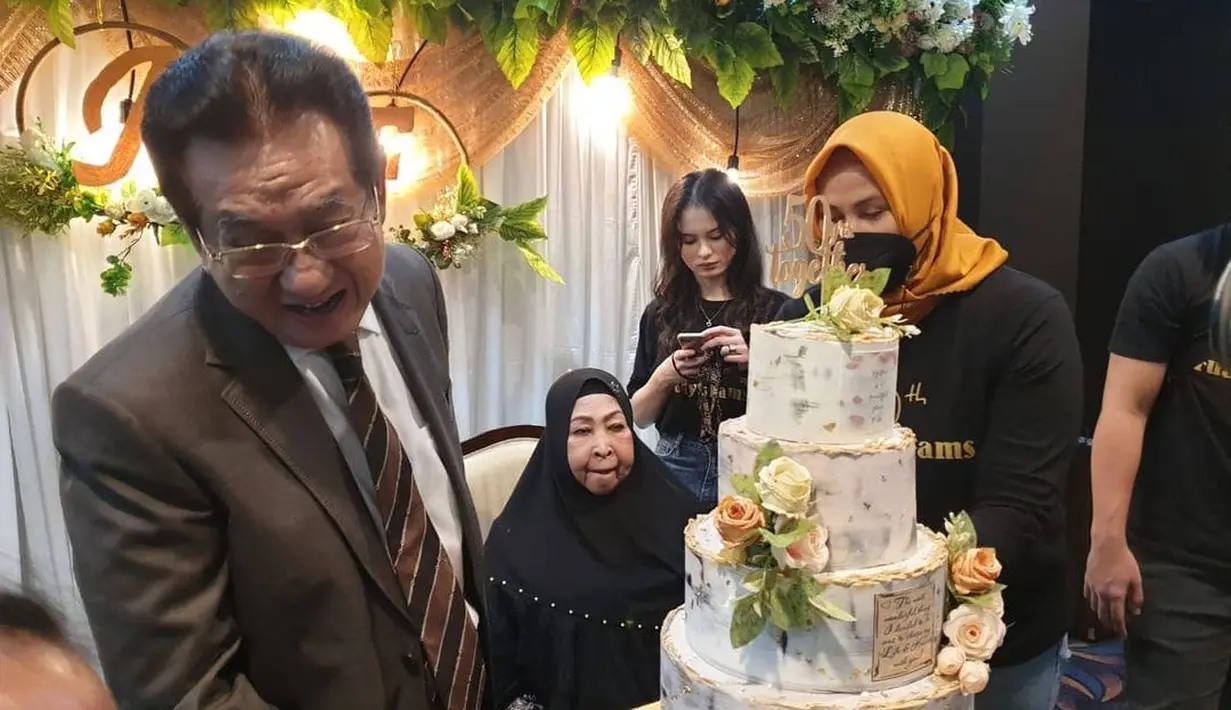 Anwar Fuady dan Farida Cosim (Instagram/fuady_47)