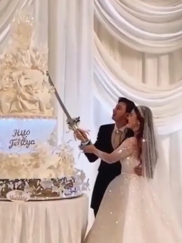 6 Momen Resepsi Pernikahan Felicya Angelista dan Caesar Hito, Penuh Kebahagiaan