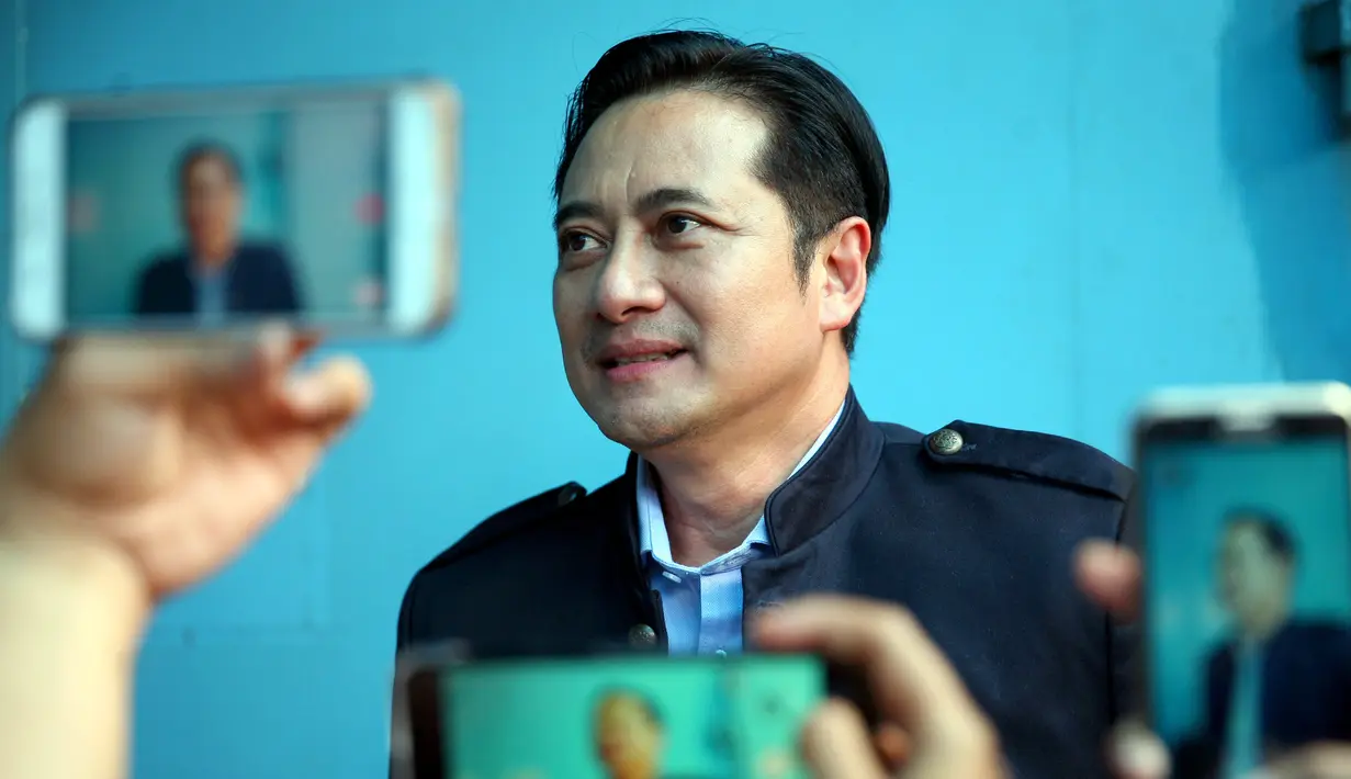 "Iya yang jelas karena dia satu lokasi syuting jadi semakin sering ketemu. Alhamdulillah saya lihat mereka berdua saling memberi pengaruh positif," tandas Ivan Fadilla. (Nurwahyunan/Bintang.com)