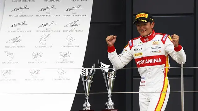 Pembalap GP2 asal Indonesia, Rio Haryanto menceritakan hasil balapannya di Hungaria dan dukungan pemerintah Indonesia yang rela hadir di sirkuit Hungaroring.