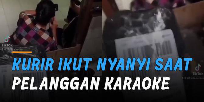 VIDEO: Kocak, Kurir Ikut Nyanyi Saat Pelanggan Sibuk Karaoke