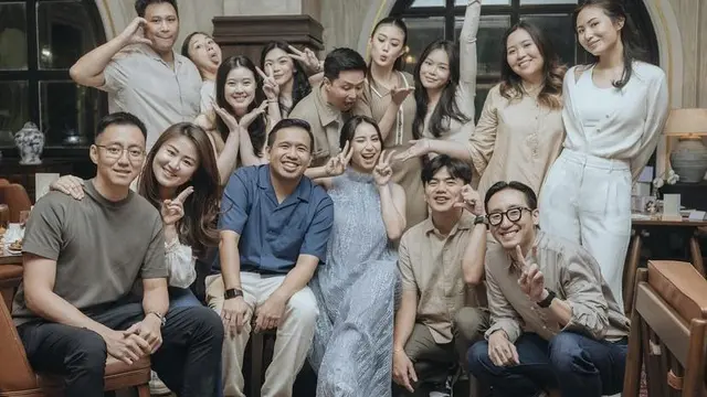 7 Bulan Kehamilan Pertama Clairine Clay