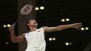 Namun pada laga 16 besar Olimpiade 2016 ini Tommy Sugiarto malah kesulitan meladeni perlawanan Rajiv Ouseph. (Reuters/Jeremy Lee)