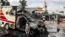 Aksi unjuk rasa yang awalnya berlangsung damai berubah menjadi kerusuhan setelah pihak kepolisian Nepal berupaya menghalau massa sehingga terjadi bentrokan. (PRABIN RANABHAT/AFP)