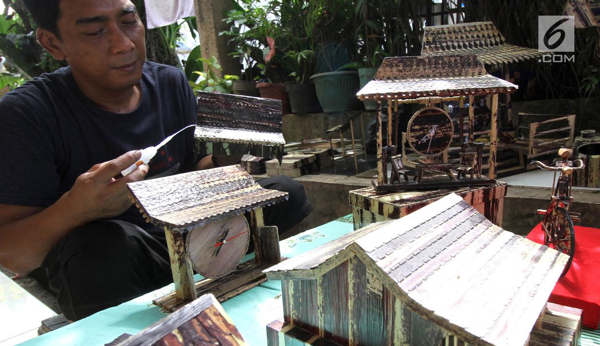 Foto Uniknya Kerajinan Tangan Dari Pelepah Pisang Bisnis