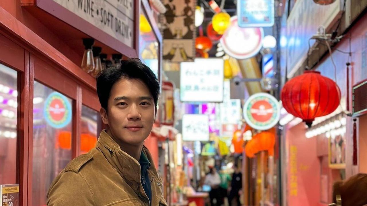 Ha Seok Jin. (Instagram/ haseokjin)