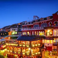Jiufen, Taiwan. (mayrai.com)