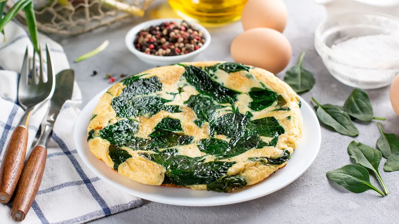 omelet bayam