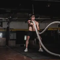 Mycro-gym merupakan sebuah aktivitas yang menggabungkan pekerjaan yang dilakukan secara bersama-sama dengan fitness. (Foto: Pexels.com/Leon Ardho)