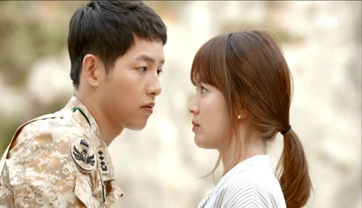 Sementara itu, para netizen pun sangat berharap jika keduanya dapat menjalin hubungan asmara di luar film tersebut. (Soompi/Bintang.com)