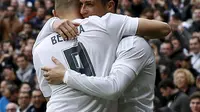 Dua pemain Real Madrid Cristiano Ronaldo dan Karim Benzema (Reuters)