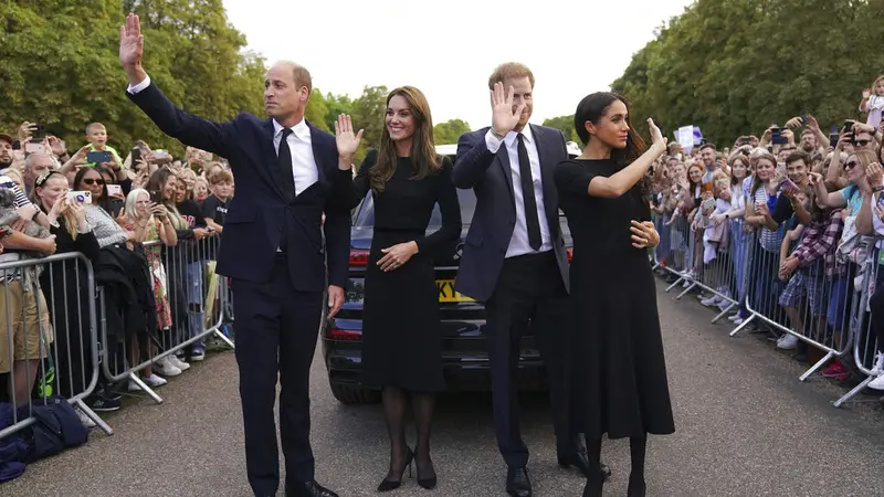 Pangeran William, Kate Middleton, Pangeran Harry, Meghan Markle (Foto: Kirsty O'Connor/Pool Photo via AP)