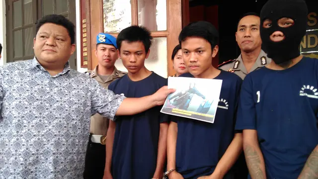 Jambret Terekam CCTV di Bandung