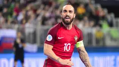 Richardinho merupakan pemain futsal yang berasal dari Portugal. Pria kelahiran Valbom, 3 September 1985 itu berposisi sebagai seorang flank. (AFP/Jure Makovec)