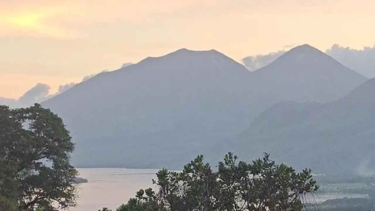 Gunung Lewotobi