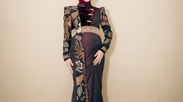 Momen Lesti Kejora wisuda sarjana (credit: instagram/lestikejora)