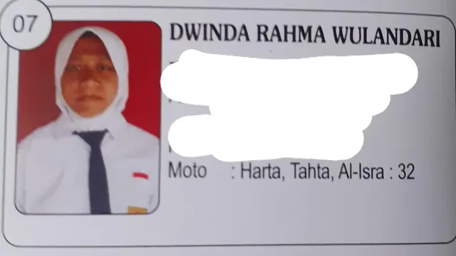 7 Potret Buku Tahunan Lulusan 2021, Moto Hidupnya Bikin Tepuk Jidat