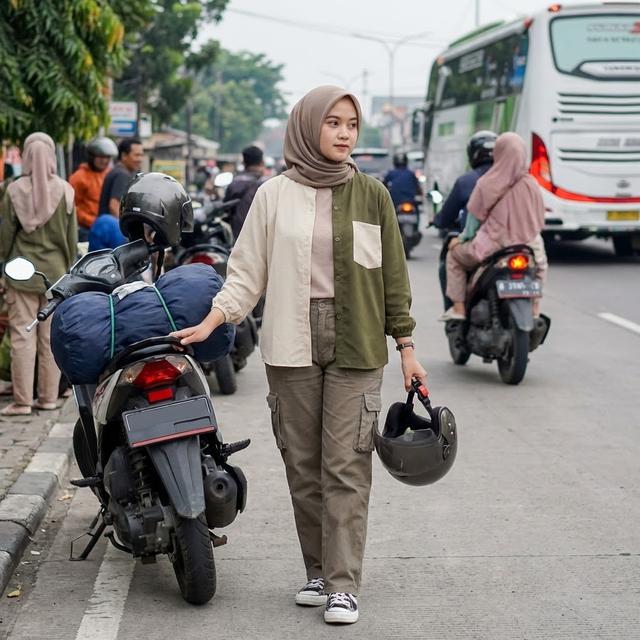 7. Blus Semi-Outer Dua Warna