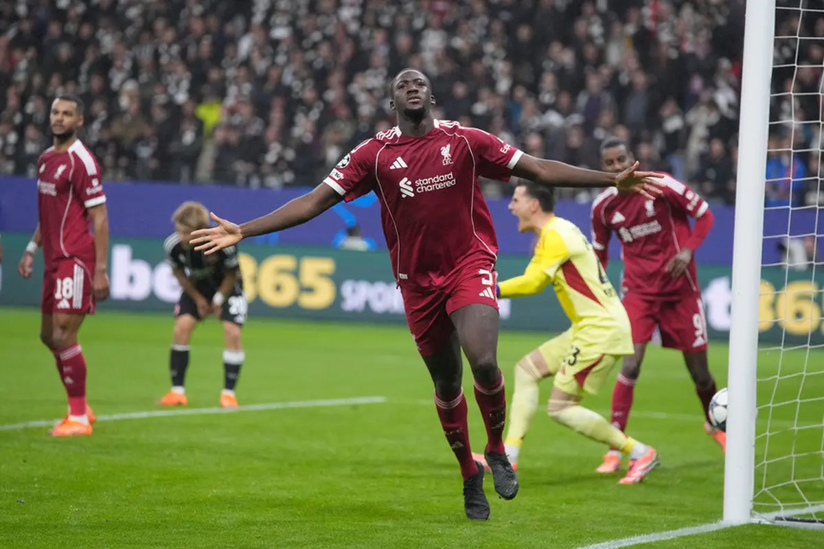 Selebrasi Ibrahima Konate vs Eintracht Frankfurt