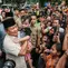 Kerumunan Warga Sambut Kehadiran Prabowo Subianto