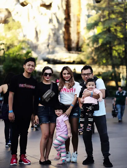 (Instagram/ashanty_ash)