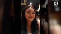 Respon Shafa Harris terkait beredarnya foto sang ayah bersama keluarga Jennifer Dunn.