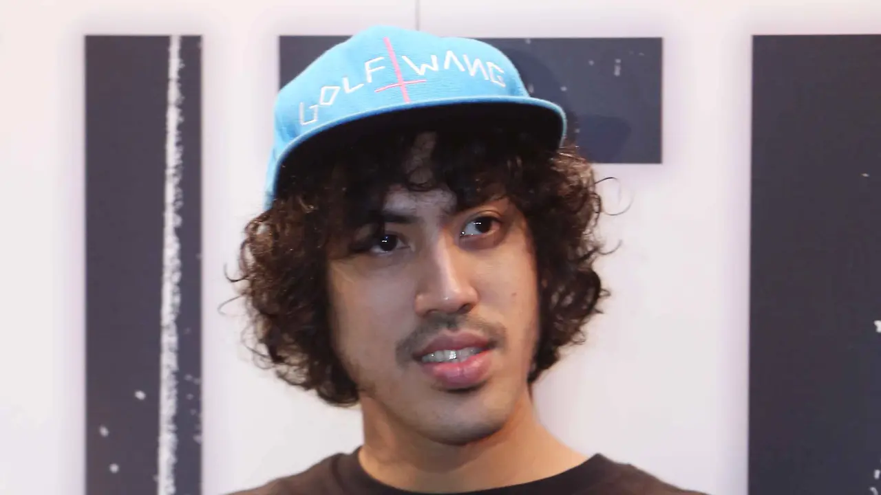 Randy Danistha atau Randy Nidji Bintangi Series Name for A Band ...