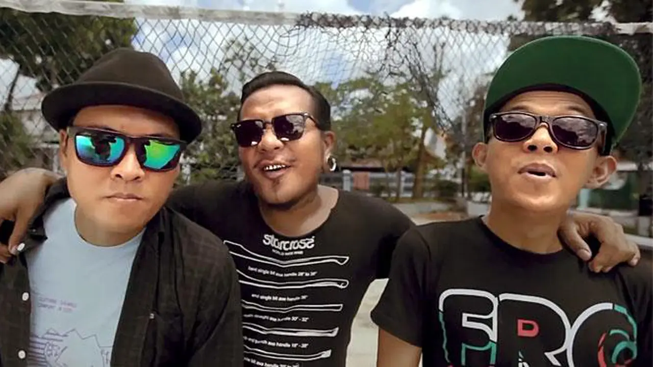 Endank Soekamti Gandeng Cherrybelle dan CJR di Album Terbaru