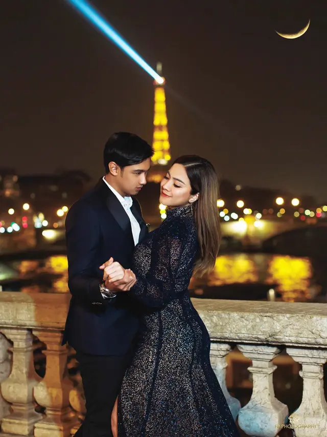 5 Pemotretan Felicya Angelista dan Caesar Hito di Paris Ini Tampil Romantis