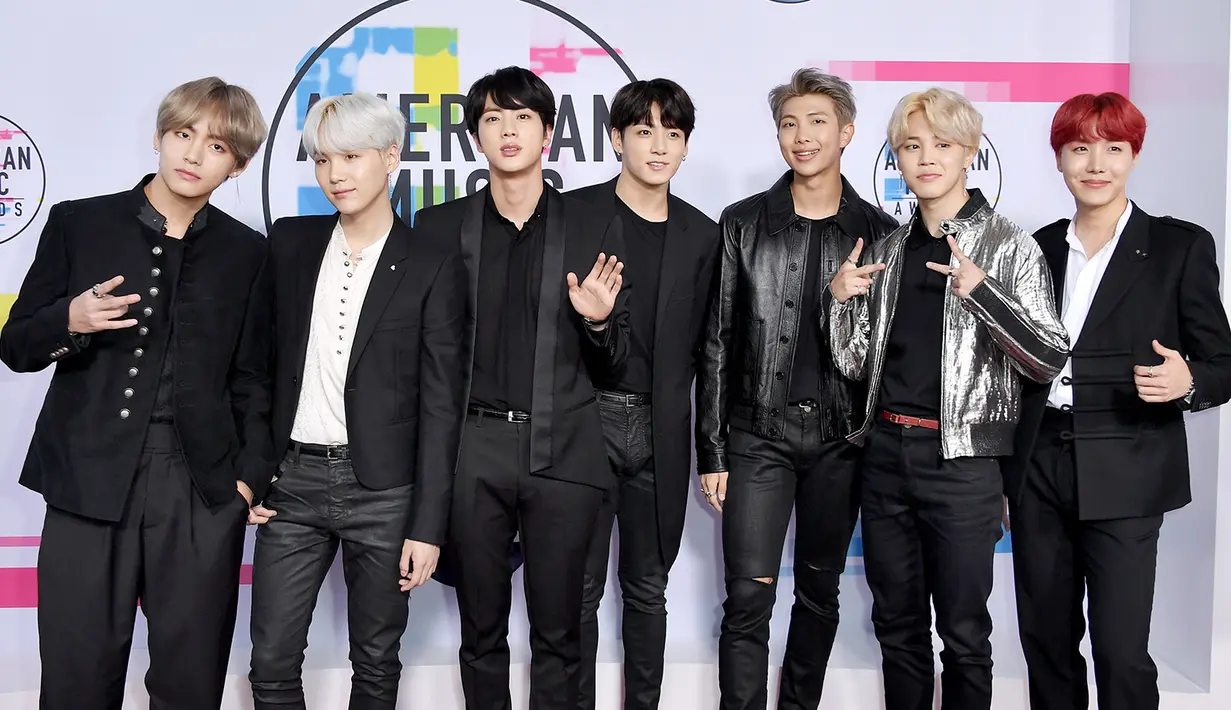 Sebelumnya diberitakan jika BTS membuktikan jika mereka merupakan boyband terpopuler saat ini. Lantaran jumlah pre order album Love Yourself: Tear sudah mencapai 1.449.287 kopi. (Foto: koreaboo.com)