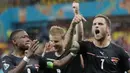 Menjelang laga usai, Arnautovic menambah keunggulan Austria sekaligus mengunci kemenangan menjadi 3-1. Arnautovic membobol gawang Makedonia Utara di menit ke-90. (Robert Ghement/Pool via AP)