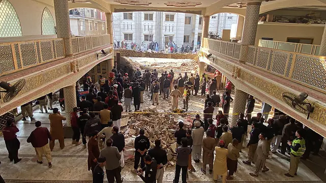 Ledakan Bom di Bom Masjid Peshawar, Pakistan