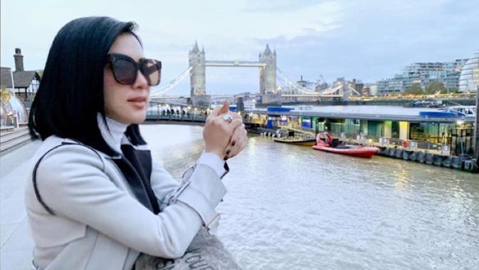 mengenang 6 destinasi wisata tempat liburan mewah syahrini
