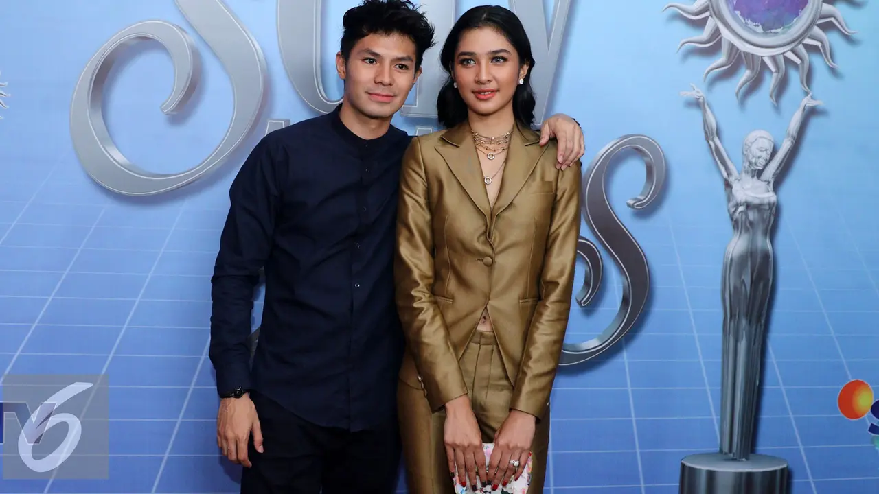 Fero Walandouw dan Mikha Tambayong