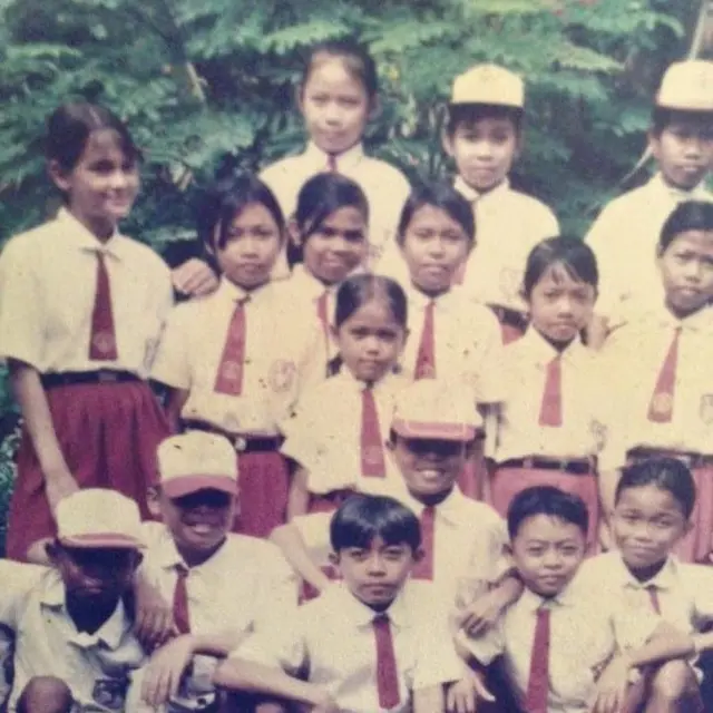 6 Potret Lawas Luna Maya Saat Masih Sekolah, Curi Perhatian
