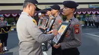 4 polisi di Makassar dipecat (Liputan6.com/Fauzan)