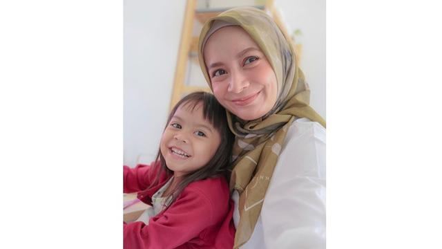 Jarang Terekspos, Ini 6 Potret Jaggira Anak Bungsu Tria The Changcuters