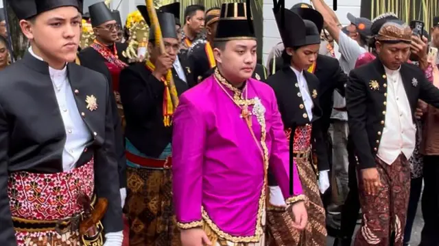 PB XIV Purboyo. (merdeka.com/Arie Sunaryo).