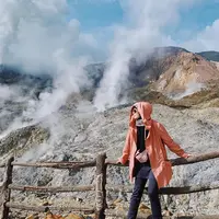 Potret Gaya OOTD Risty Tagor Pakai Celana. (Sumber: Instagram/ristytagor)