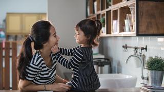 Mendidik anak supaya tidak manja./Copyright shutterstock.com