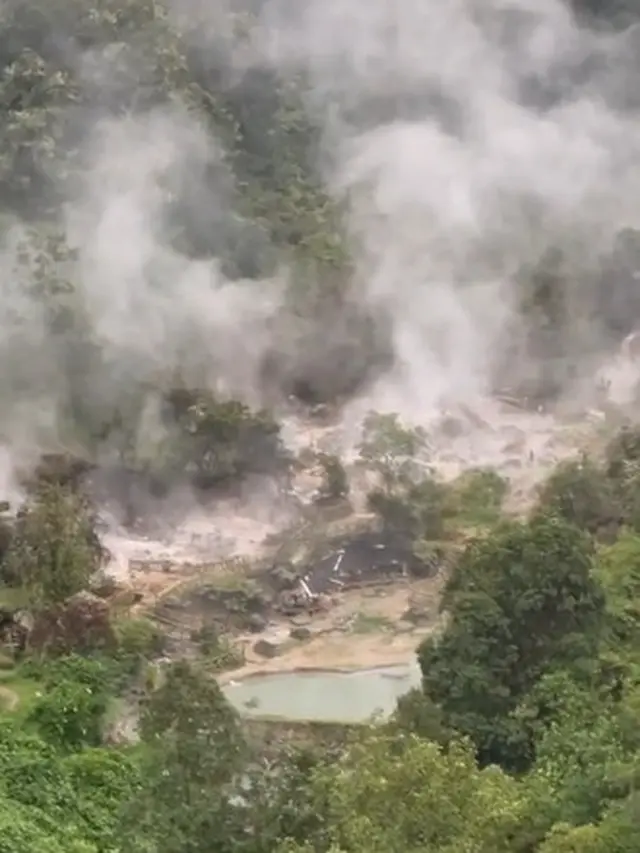 Kawah Rengganis di Rancabali