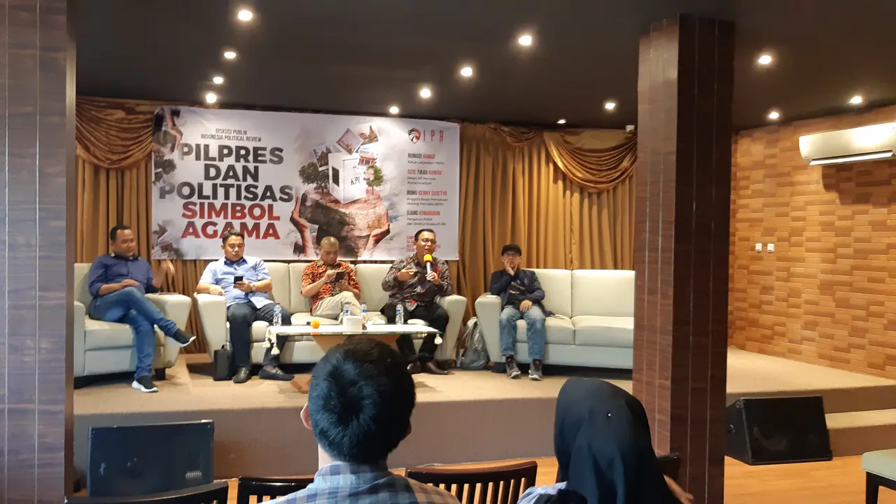Sejumlah Narasumber dalam Diskusi Pilpres dan Politisasi Simbol Agama. (Foto: Fachrur Rozie/Liputan6.com)