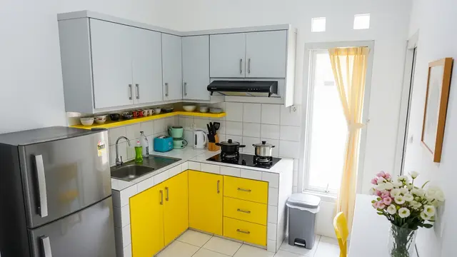 Desain Kitchen Set Kecil Murah Budget 10 Juta/ Ilustrasi AI