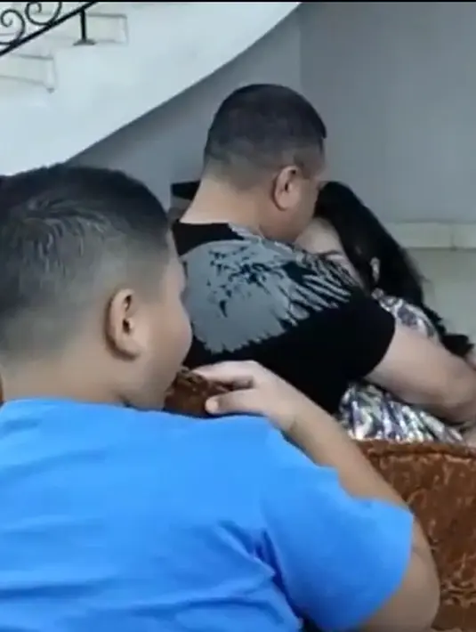 Krisdayanti dan Raul Lemos (Instagram/m.roi80)