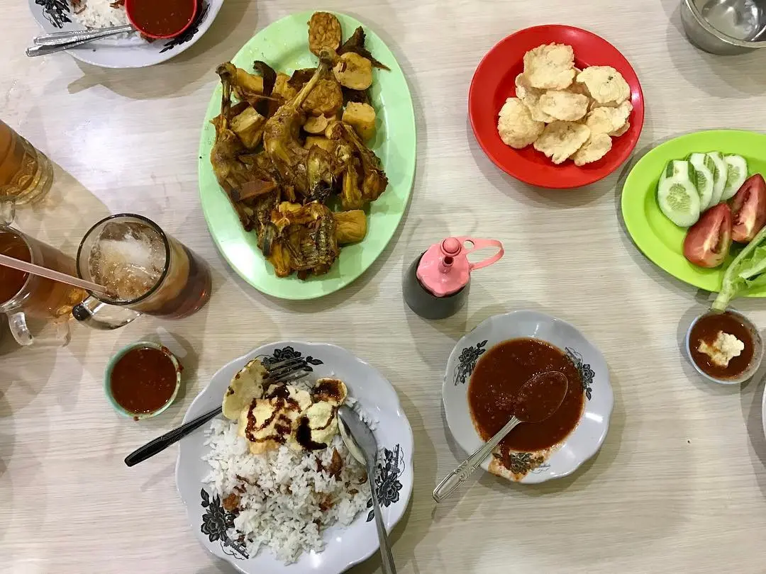 Nasi Uduk Toha, kuliner Lampung. (Sumber Foto: yezkyiskandar/Instagram)
