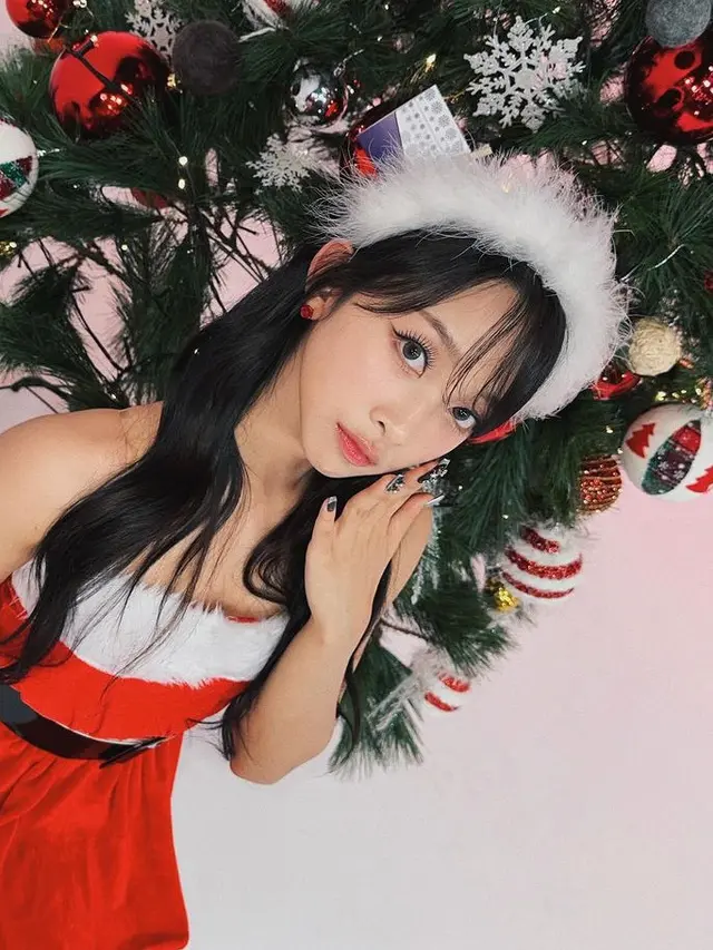 Gaya Dita Karang Jelang Natal 2023